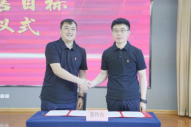 qian02.jpg qian02.jpg